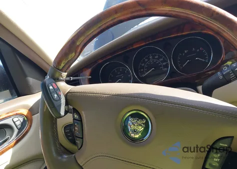 2006 Jaguar Xj Xjr из США, поврежденный, VIN SAJWA73C96TH00889